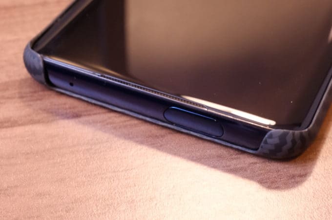 OnePlus 7 Pro　カーボンケース